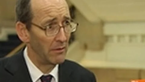 Tyrie Says U.K. Must Stick to Steady Debt Reduction