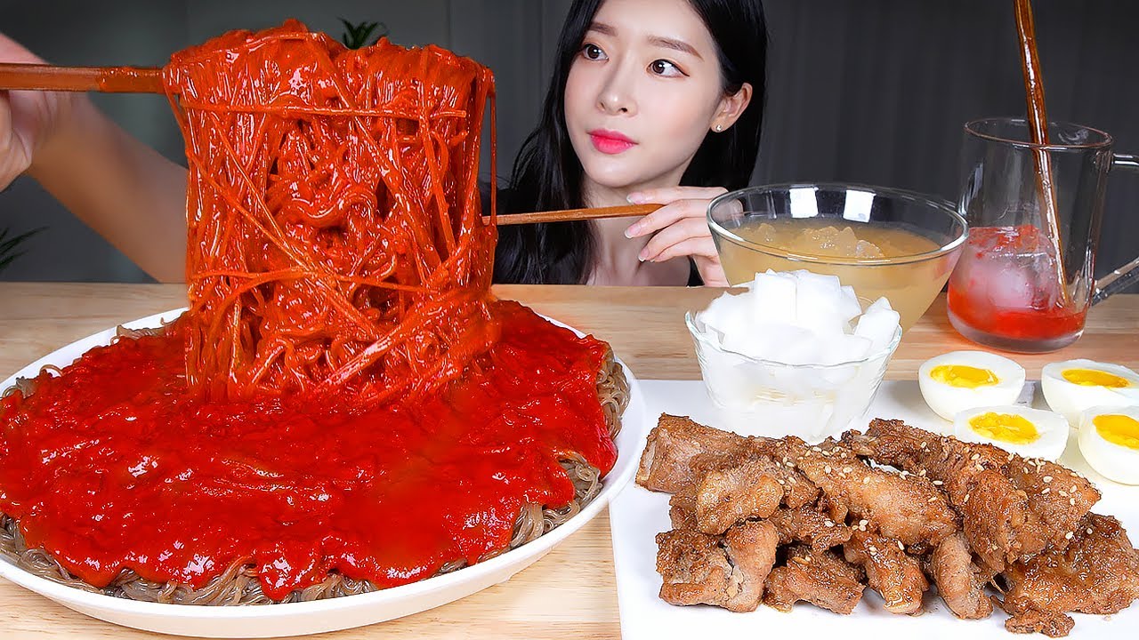 ⁣화끈한 맛 🔥매운송주불냉면🔥 돼지갈비 꿀조합 먹방 ASMR MUKBANG | Spicy Naengmyeon(Cold Noodle) Marinated Grilled Pork Ribs