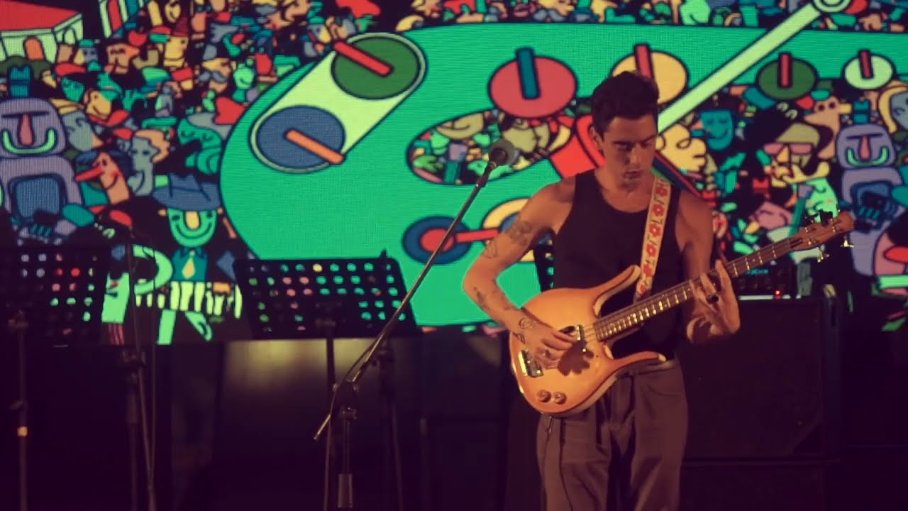 Frederico Heliodoro "I'm Tired Of Being So Hype" Live in Mercedes, Uruguay