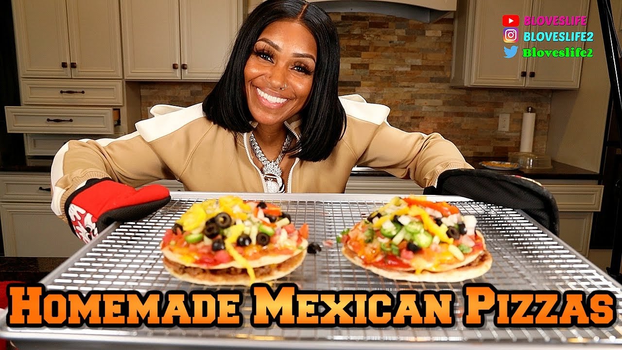 Making Homemade Mexican Pizzas | Vlog