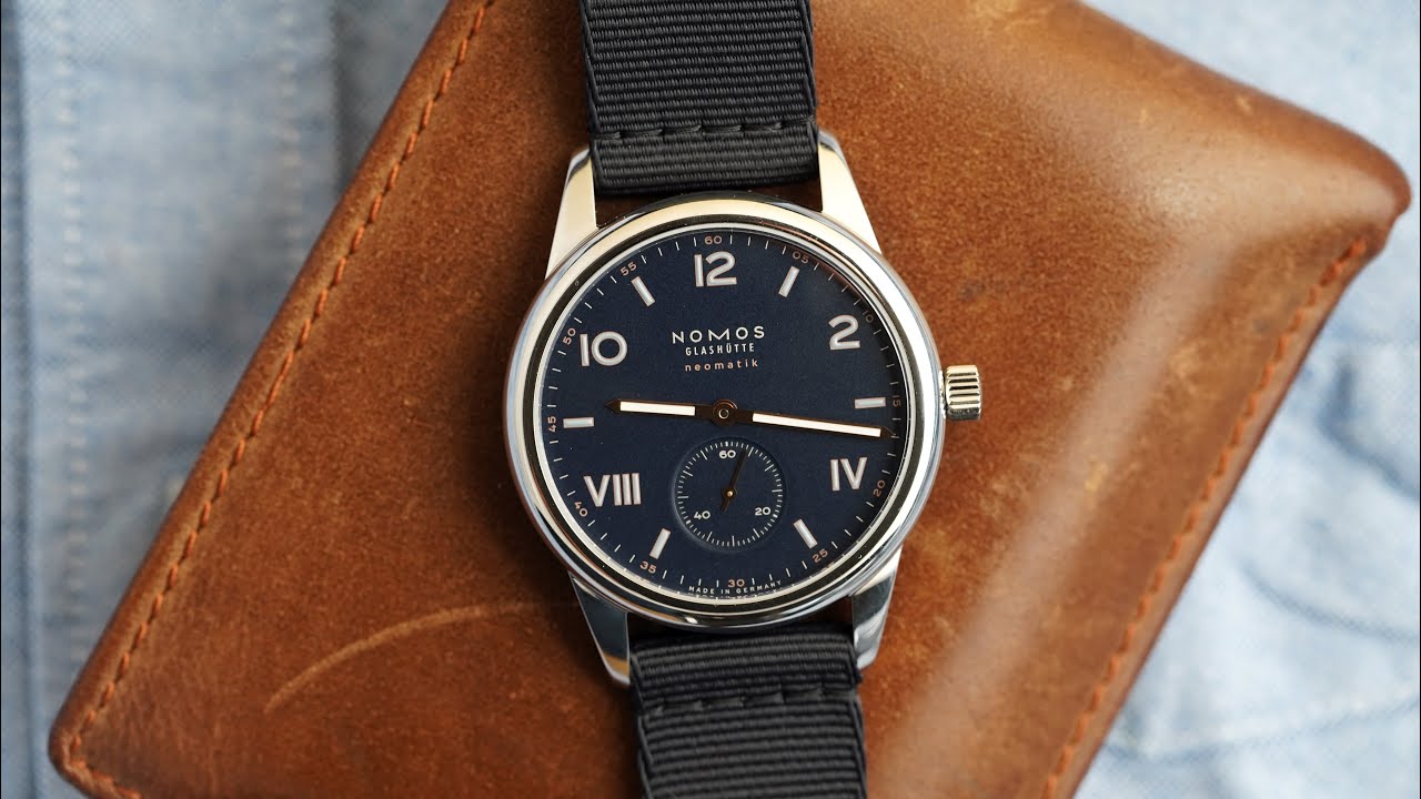 NOMOS Club Campus neomatik 39 Midnight Blue Review