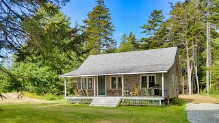 Your Coastal Escape Awaits Cushing Maine Home for Sale on a Picturesque Peninsula