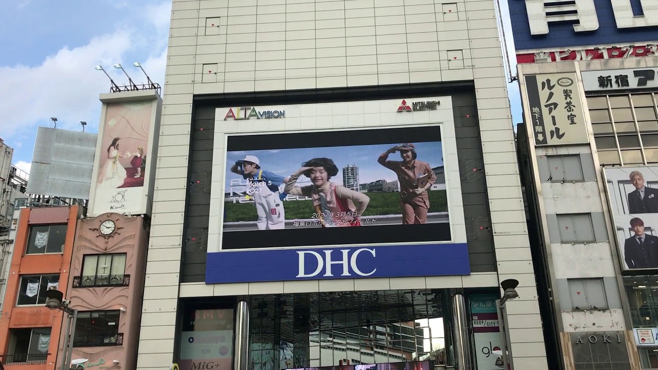 震災から11年 22年3月11日14時46分の新宿アルタ前の様子 ロケットニュース24