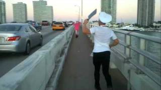 Running Pig tracked on MacArthur Bridge in Miami Beach !!!