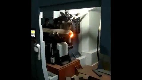 Robot laser cutting