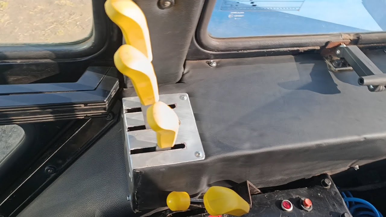 Винесення розподільника на зад кабіни МТЗ, електро привід зайчика черепашки та окремийбачокнарульове