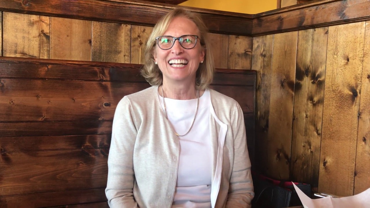 Erika and Barbara at Mambo's Cafe