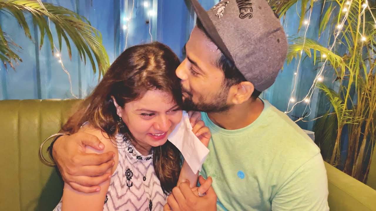 Birthday Ke Din ROMANTIC Ho Gayi !! ❤️