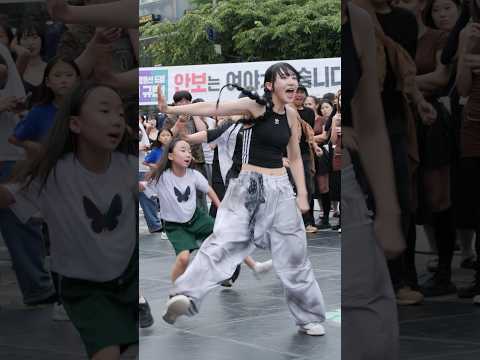 Dance] 김서영 SeoYoung : NewJeans &amp;#39;Supernatural&amp;#39;: 딩가딩가 랜덤플레이댄스 버스킹 DGDG RPD: 240629 신촌 스타광장: 플랜딥: 뉴진스