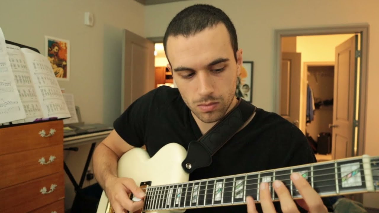 Allan Reuss & Benny Goodman - If I Could Be With You One Hour (guitar solo)