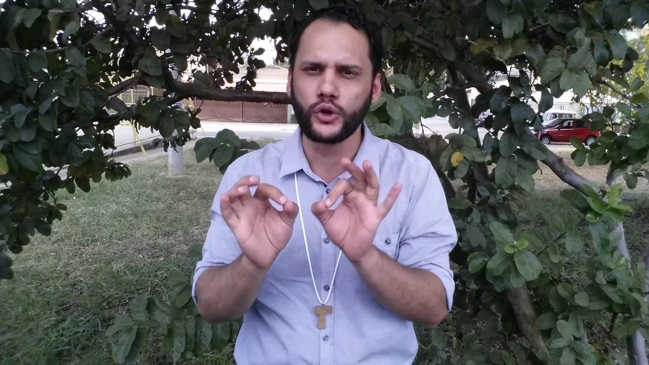 Celeiro de Comunicação Hallel Shalom Gabriel Vaz - YouTube