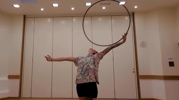 Hoop tutorial: Chest roll to escalator slow motion demo