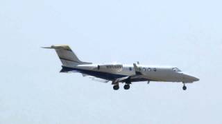 Learjet 40 (N959RP) arrives Runway 28 Chicago KORD 07.01.2012