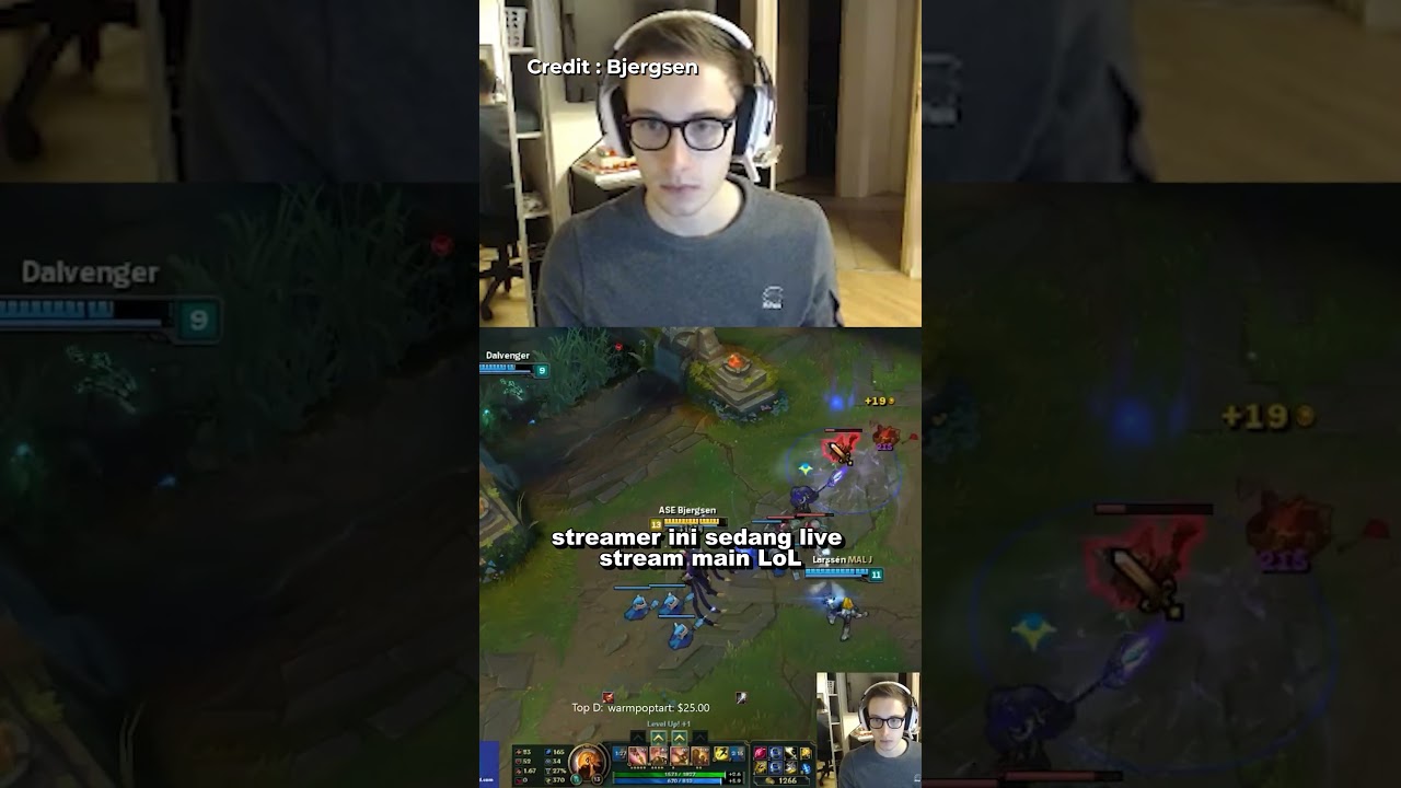 Streamer Lupa Sedang Live Stream