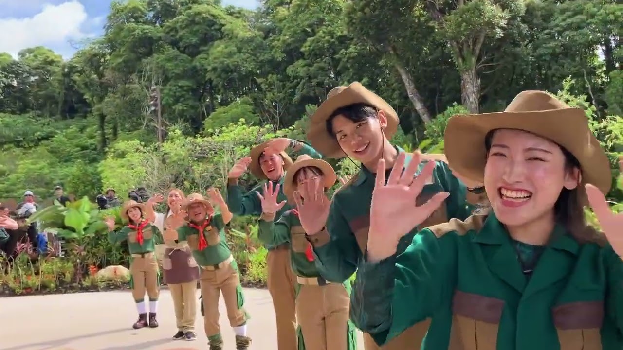 ジャングリア沖縄」が開業 ゲストを笑顔で迎えるパークのナビゲーター