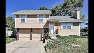 1108 SE Sunnyside School Rd, Blue Springs, MO 64014