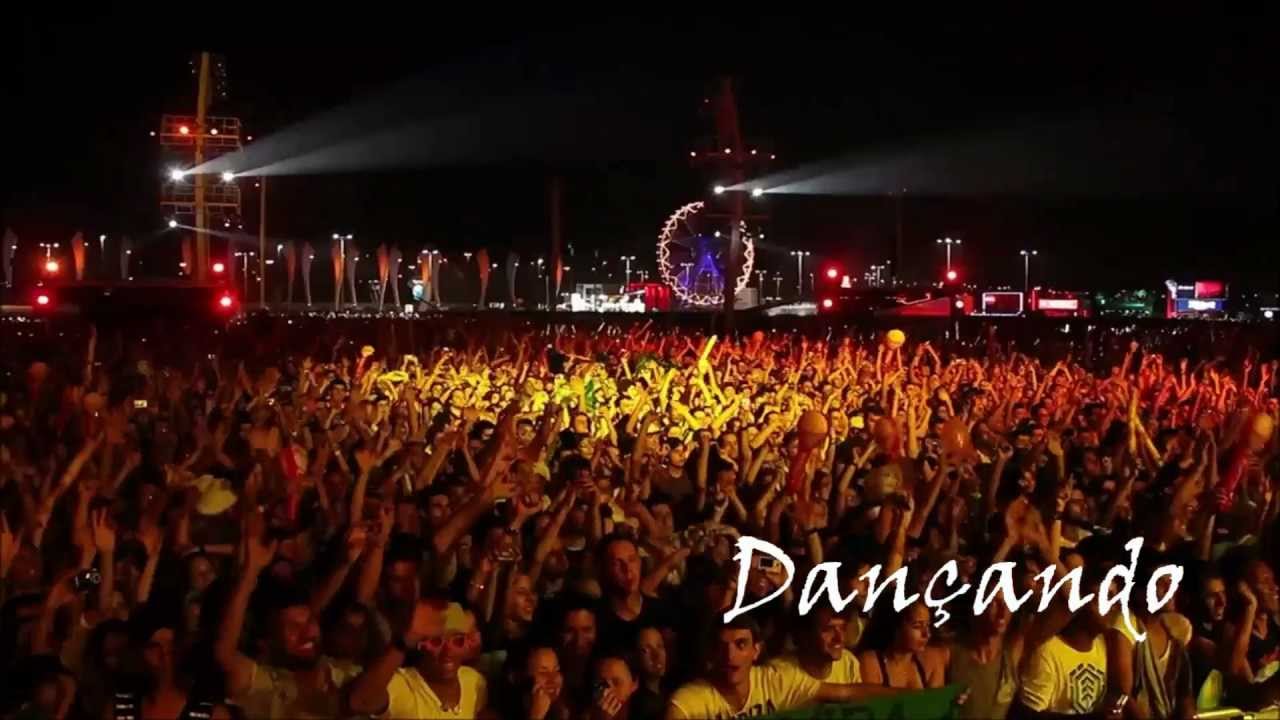 Ivete Sangalo feat Shakira - Dançando (Lyrics) - YouTube
