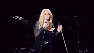 Bonnie Tyler - Total Eclipse Of The Heart (Live in Crocus City Hall, Moscow, 04.03.2014)