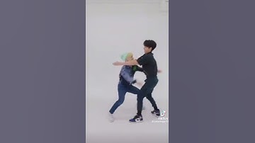 Yeah they really can dance😂😂😂 #straykids #skz #changlix #changbin #felix