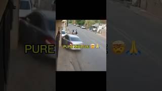 This rule literally saved their lives! 🧠👁️ #dashcam #road #closecall