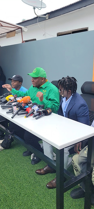 UGOMVI WA BABA LEVO NA COY MZUNGU UMEMALIZIKA #diamondplatnumz #hajimanara #milardayo #wasafi #yanga