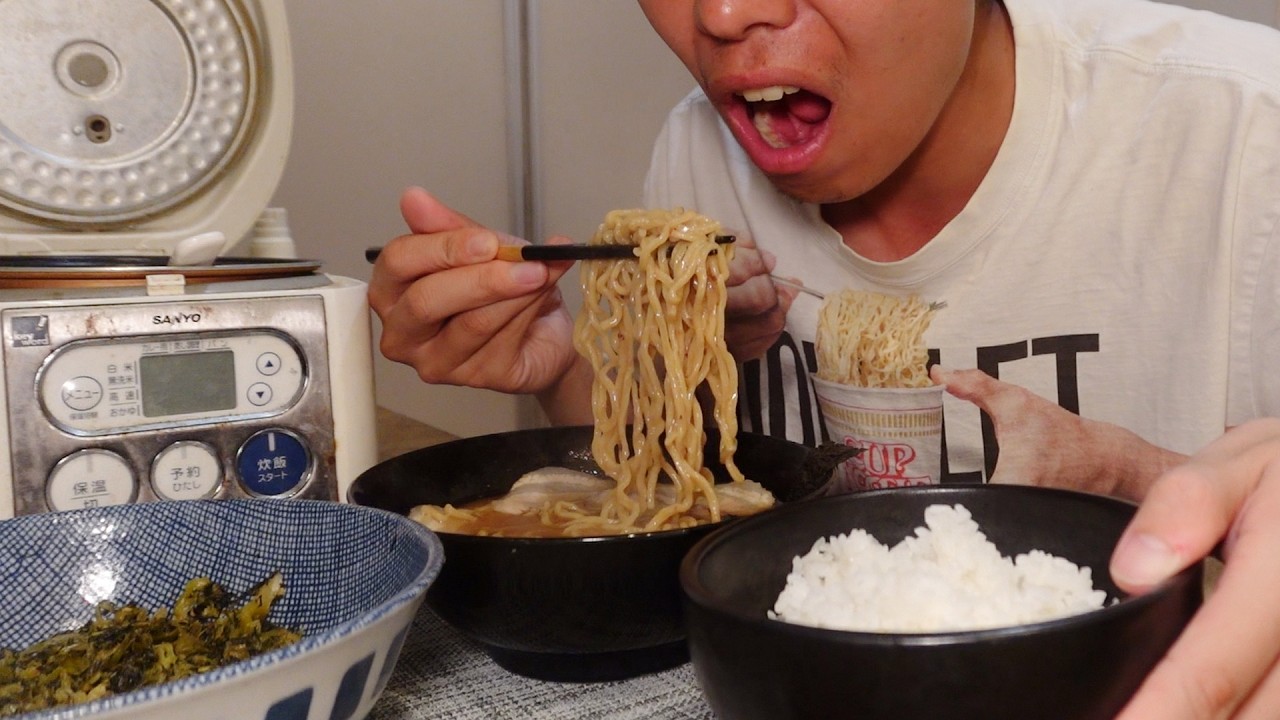 今日は1日好きな飯だけを食うと決めていた。