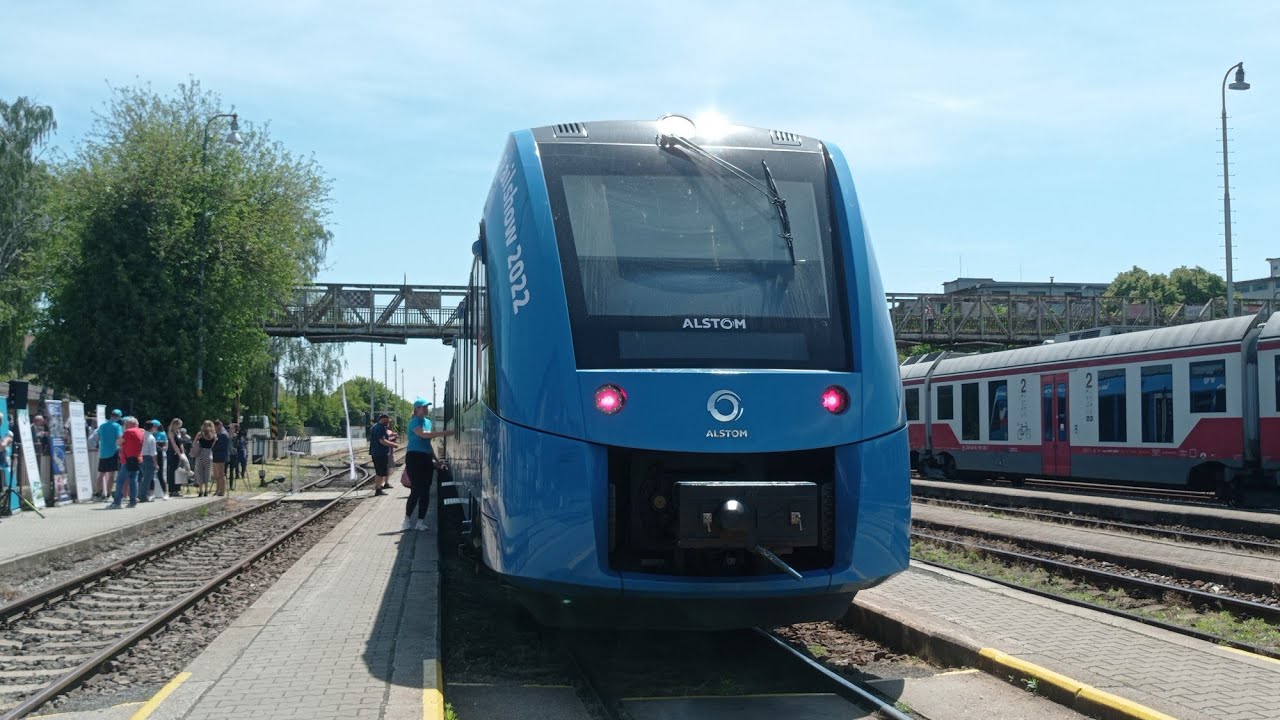 Vodíkový vlak na železničnej stanici Nitra