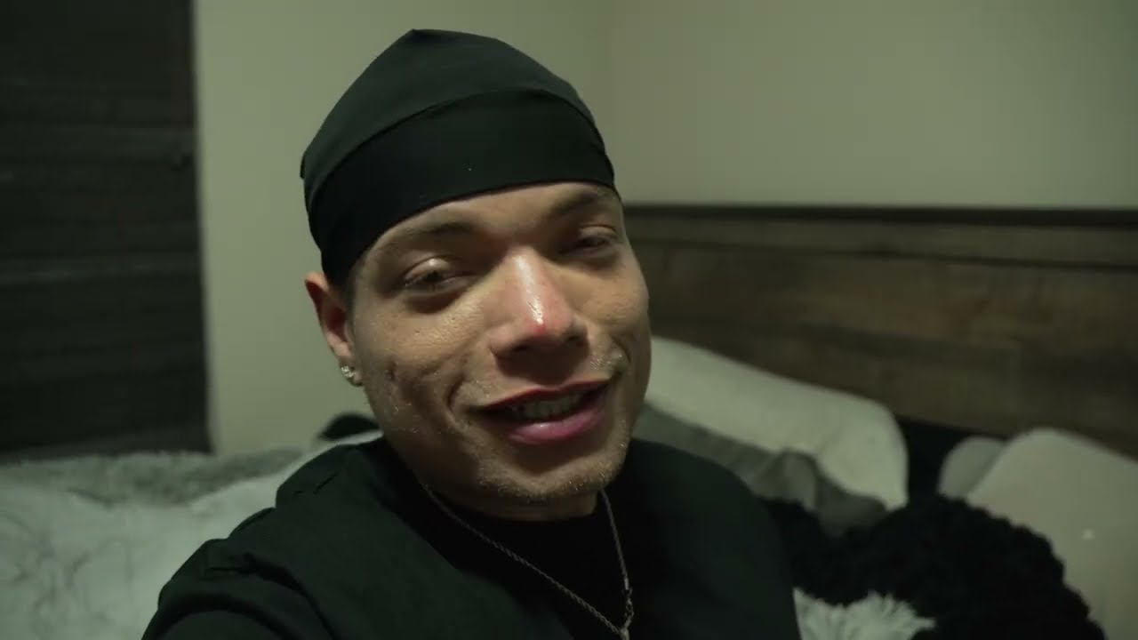 FULL DAY OF EATING AS THE MOST DISCIPLINED 21 YEAR OLD