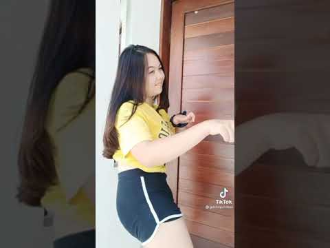 GOYANGAN TIK TOK NAMBAH DAMAGE PART 21 #shorts #goyangantiktoknambahdamage2021 #tiktokmanado