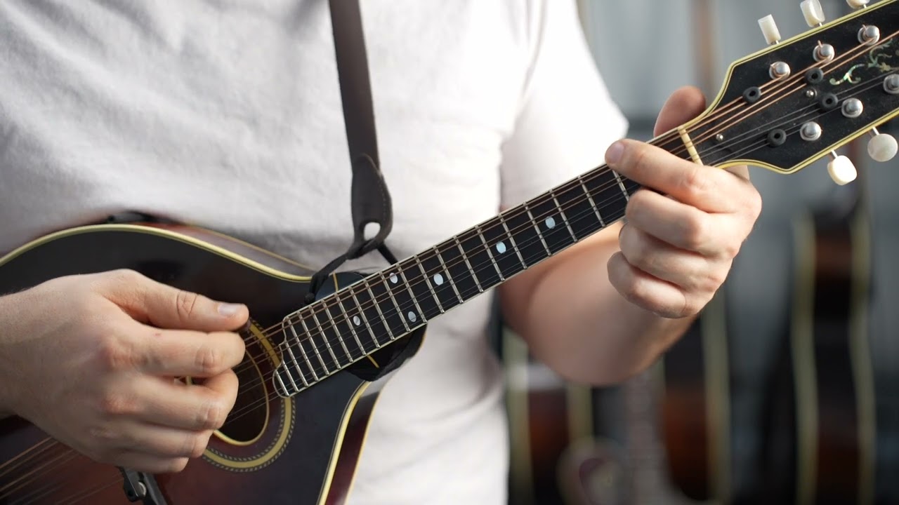 Learn Happy Birthday In 3 Minutes! - Mandolin Chord Lesson