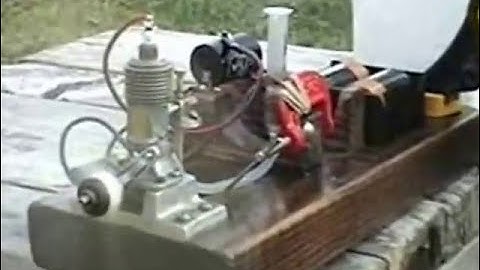 Test run Homemade diy gas model airplane mini engine on spark ignition