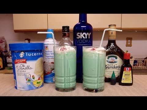How To Make A Boozy Shamrock Shake Cocktail / Mixed Drink DJs BrewTube