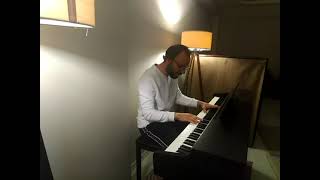 Levent Uğur Albasan - Bana Ellerini Ver (Harun Kolçak Cover)