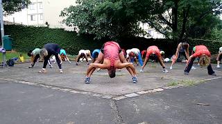 01/12/2015 - Segunda feira Aeróbica e dança, aquecimento