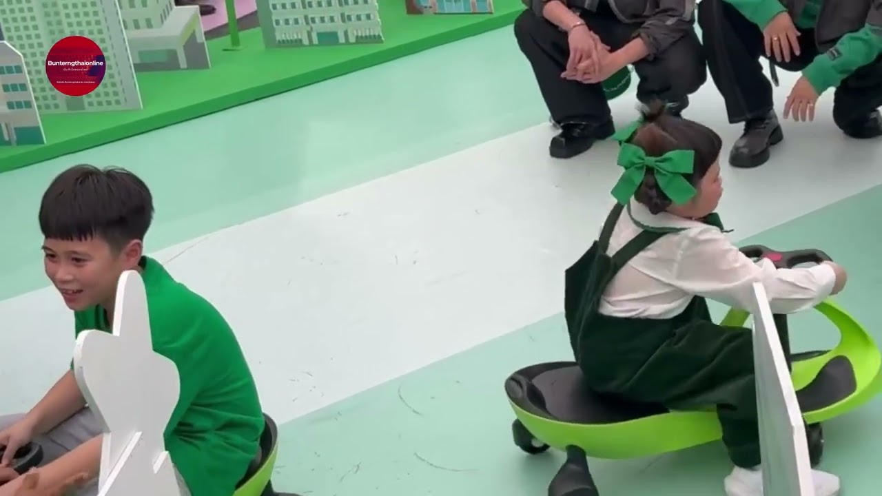 แอบิเกล กับ พี่ๆ น่ารักมาก #GrabFoodMegaGaleถูกกว่าชัวร์Event 11/03/2026