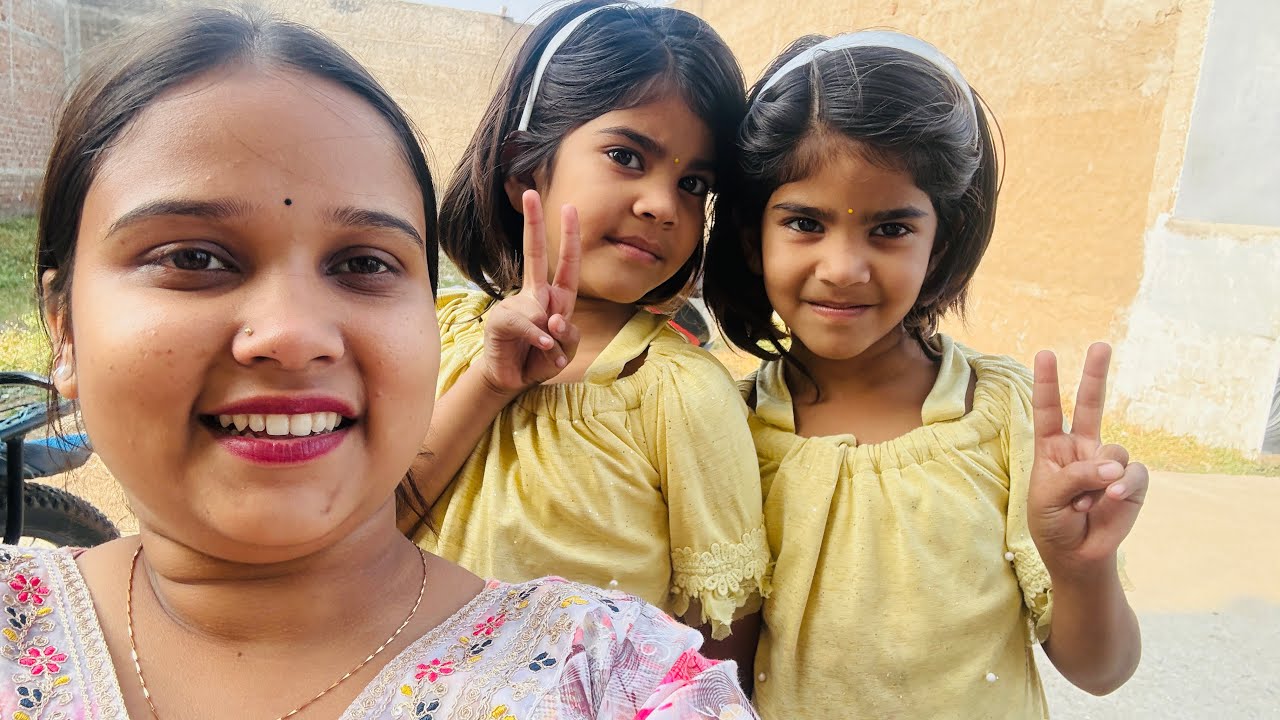 Aj fir mili me 2 Judwa behno se😍😍🦋 pretty gyro🥰🌸