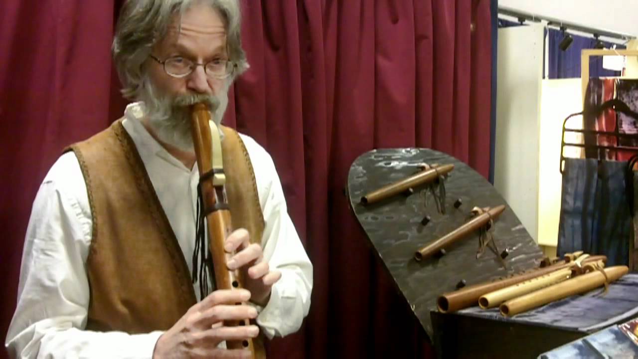 FlutewalkerNative American Wood Flutes, Presented by Woodcraft YouTube