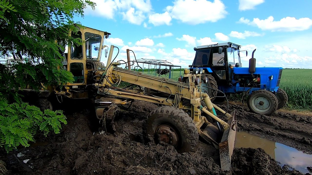 Как ты заехал сюда Леонидыч!? Теперь нужен сварщик, Анатолич и трос ...