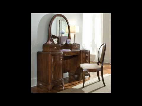 antique-mahogany-vanity