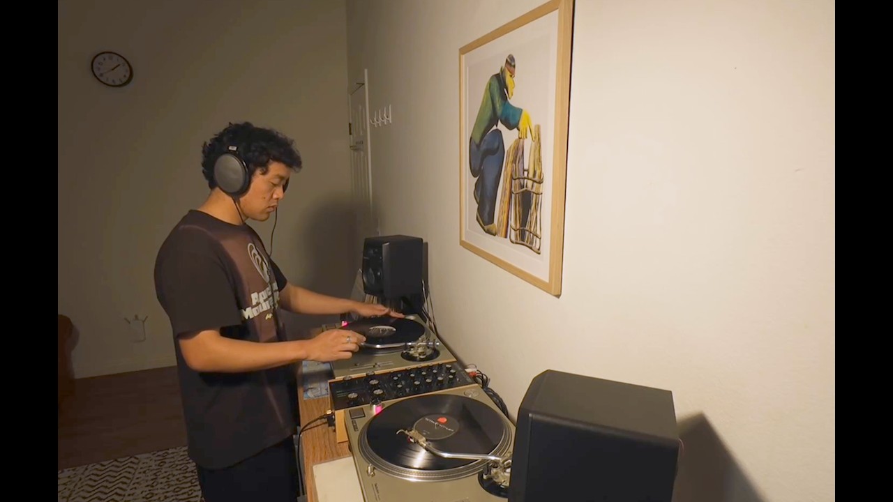 Deep House Vinyl Set – Soulful, Garage, and Classic House Mix