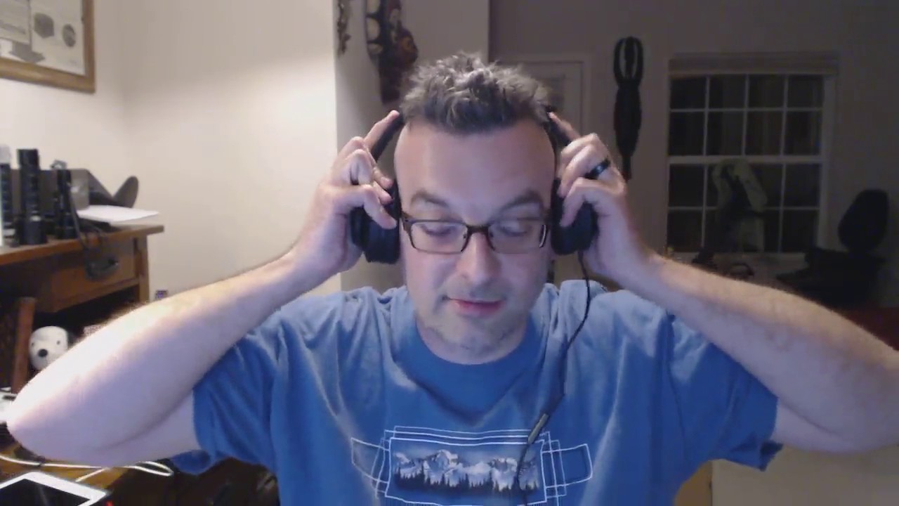 JNTworld Headphones, Fairly generic looking but good quality sound output in an unassuming package