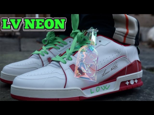 Just amazing: le sneakers Neon LV Trainers by Virgil Abloh