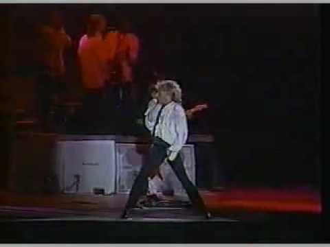 Rock In Chili- Rod Stewart - Live Young Turks