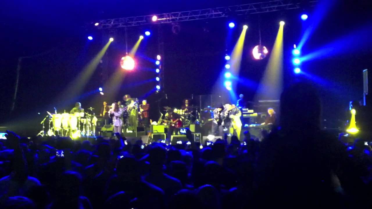Earth Wind and Fire, Imagination et Kool and the Gang Live - YouTube