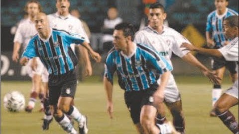 Grêmio 2 x 3 Fluminense - Campeonato Brasileiro 2004