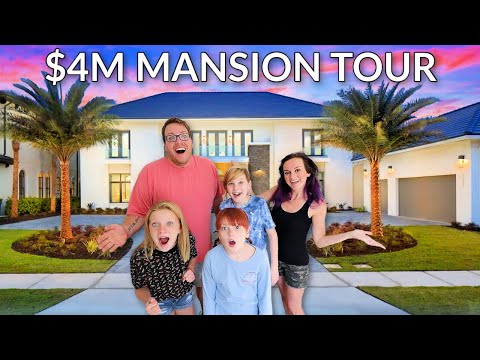 PIGGY INFECTION In Real Life MANSION Tour