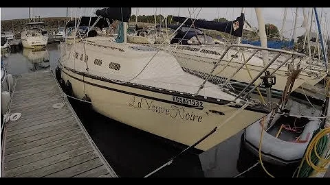 Tour Hunter Sailboat