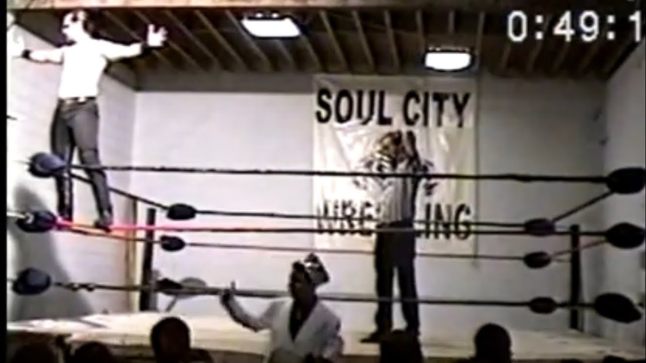 Johnny Greaser with King Serious vs. the Heartbreaker with Lucinda