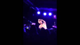 Dylan Holland performing Vanity
