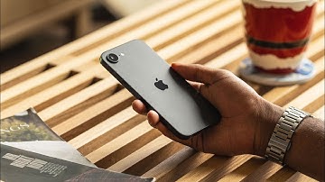 iPhone 16e Review After 1 Month: VERY Underrated! (everyone is wrong)